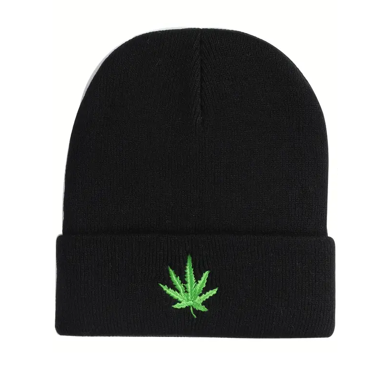 Green Leaf Beanie - Black